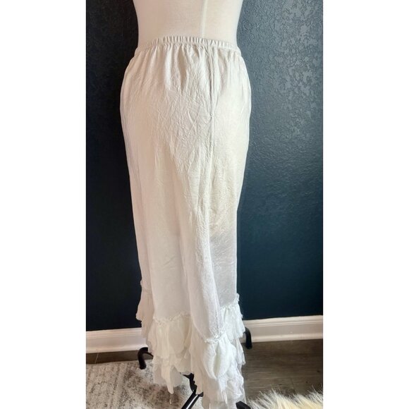 Dosa 100% Silk Ruffle Slip  Skirt Sz Small (Sz 1) - Picture 6 of 7